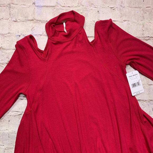 Free People Downtown Girl Tunic Top in Apple Valley - Picture 3 of 7